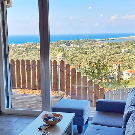 Labros Sea View Apartament