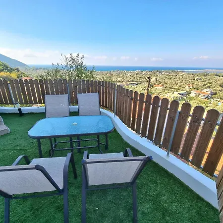 Labros Sea View *